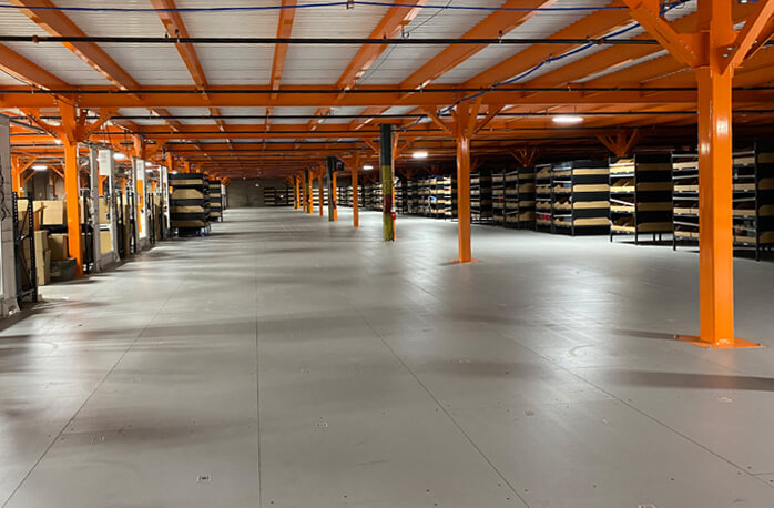 sneaker-sportswear-retailers-new-mezzanine-and-ground-floor-image-with-mezzanine